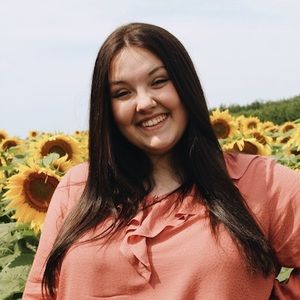 Meet your Posher, Natalie